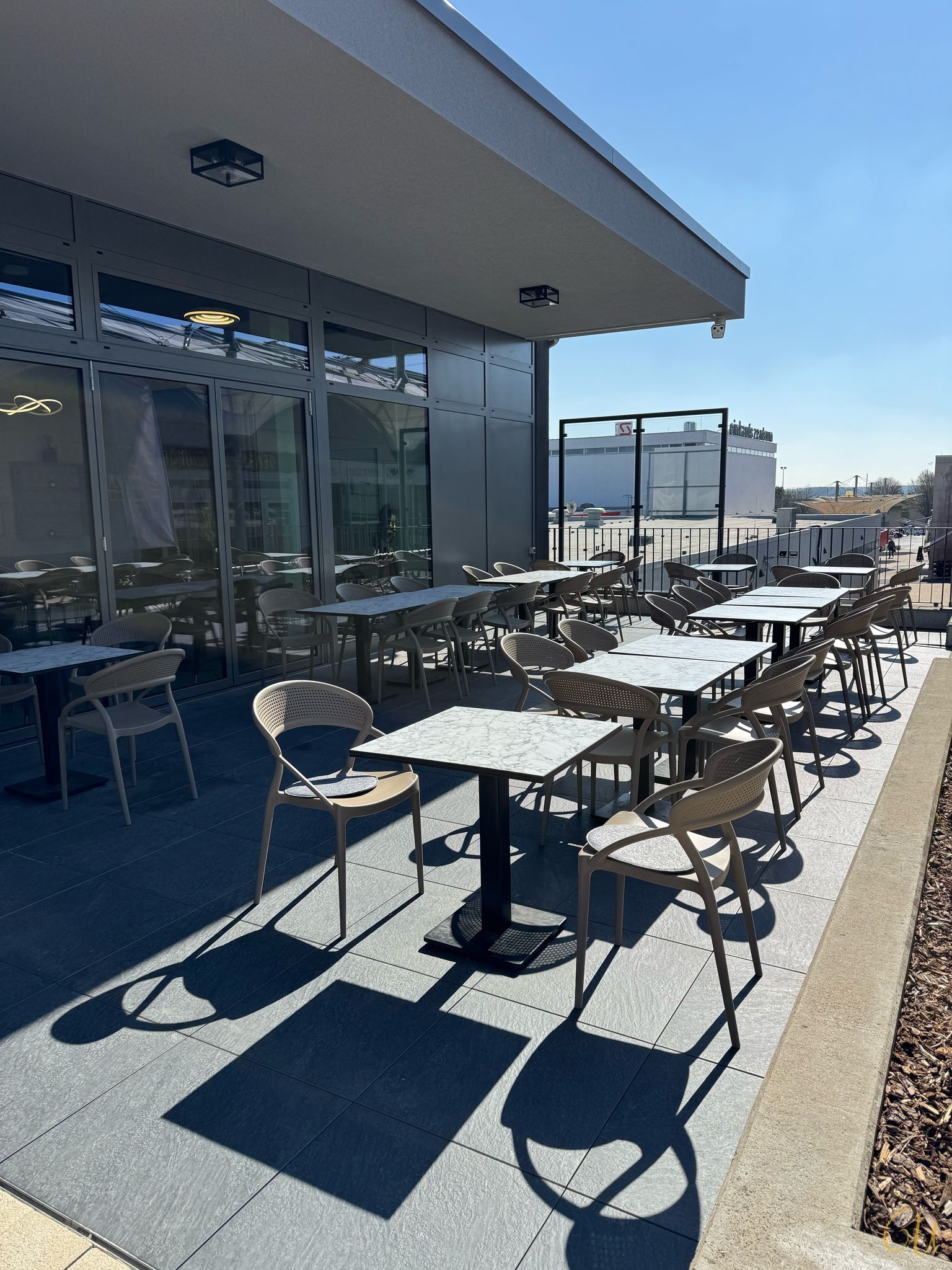 Frankfurt Cafe Projesi